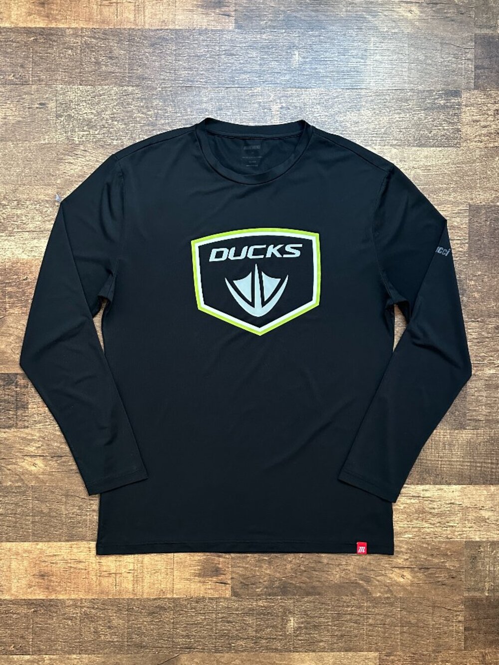 ⭐MARUCCI OREGON DUCKS TEE SHIRT in Black, size M⭐